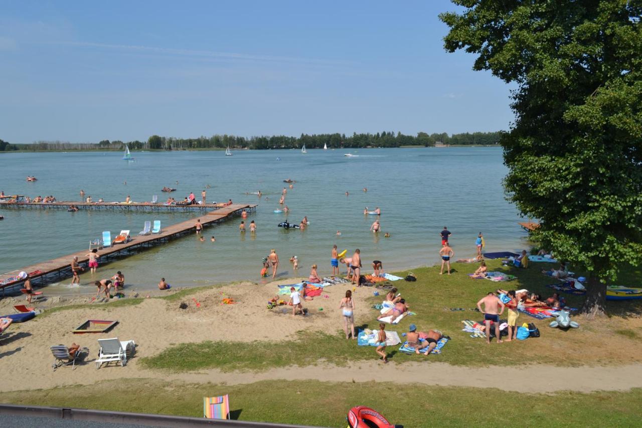 "Vanilla" Pokoje I Apartamenty Nad Brzegiem Jeziora Okuninka Esterno foto
