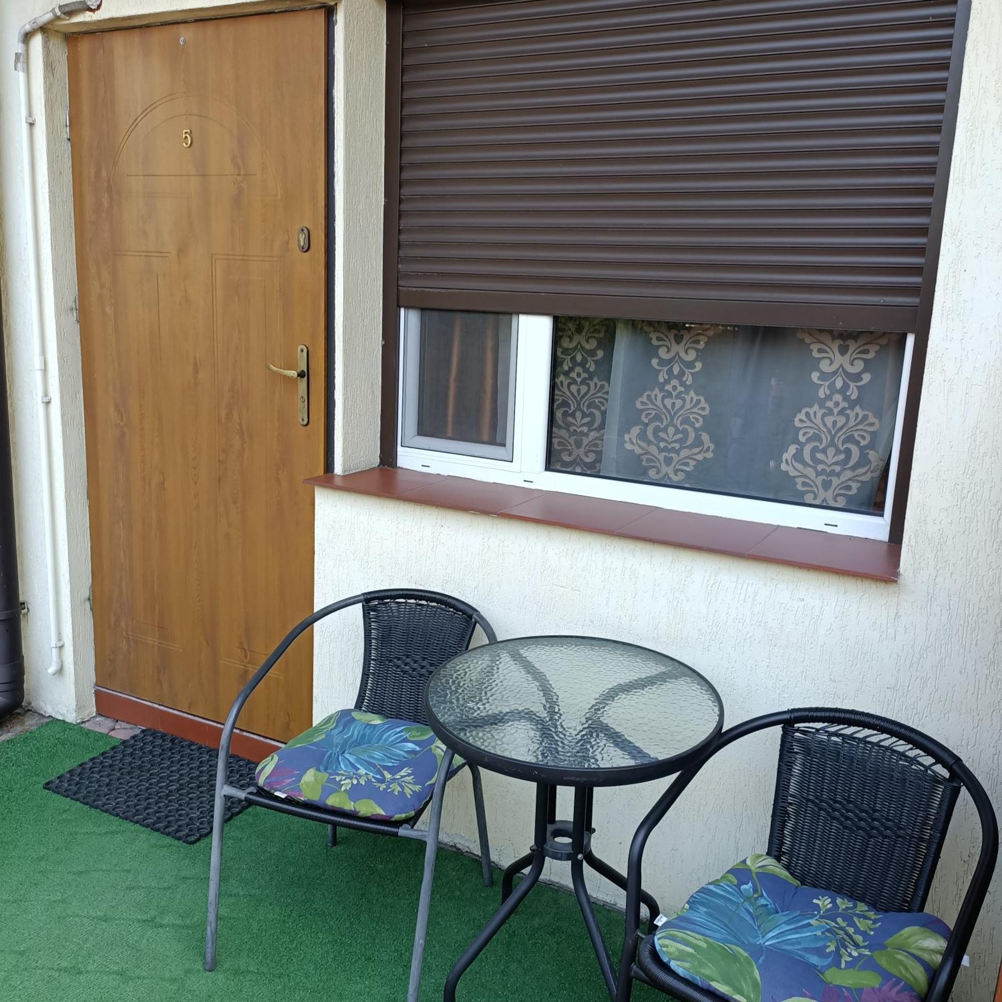 "Vanilla" Pokoje I Apartamenty Nad Brzegiem Jeziora Okuninka Esterno foto