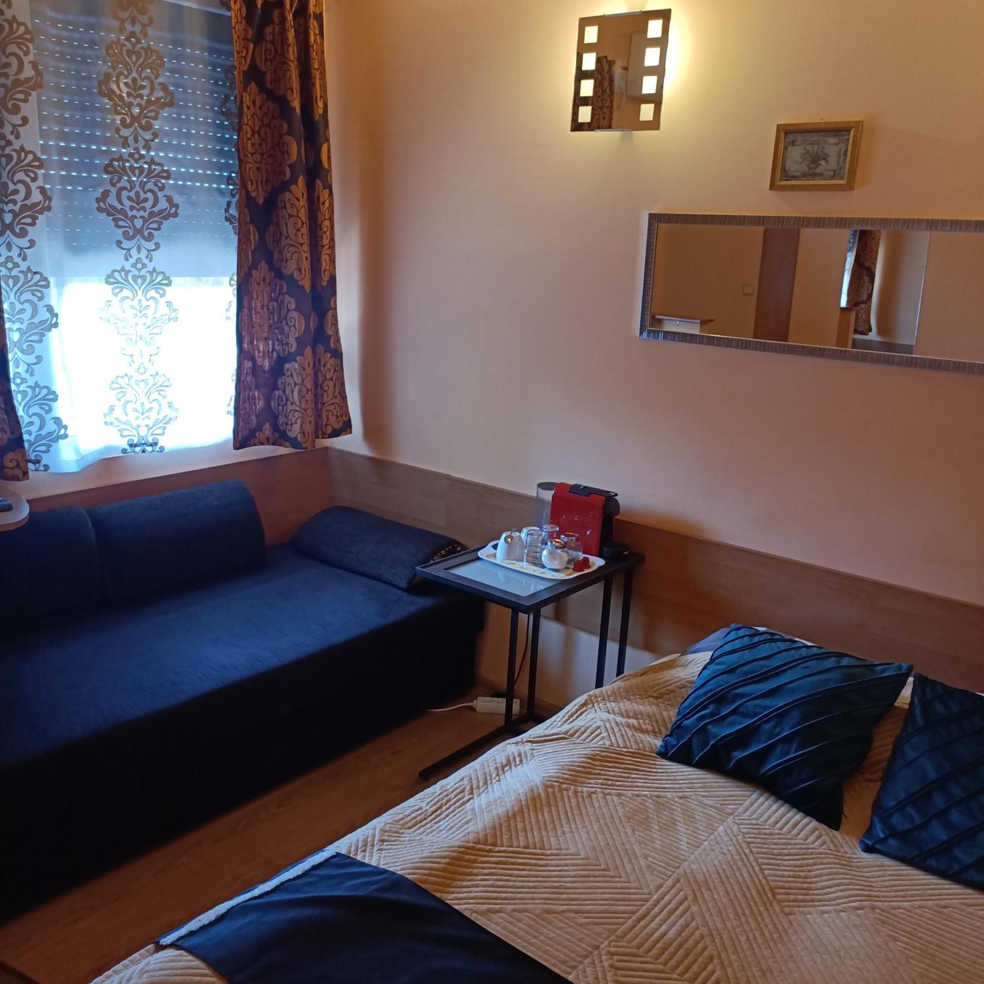 "Vanilla" Pokoje I Apartamenty Nad Brzegiem Jeziora Okuninka Esterno foto