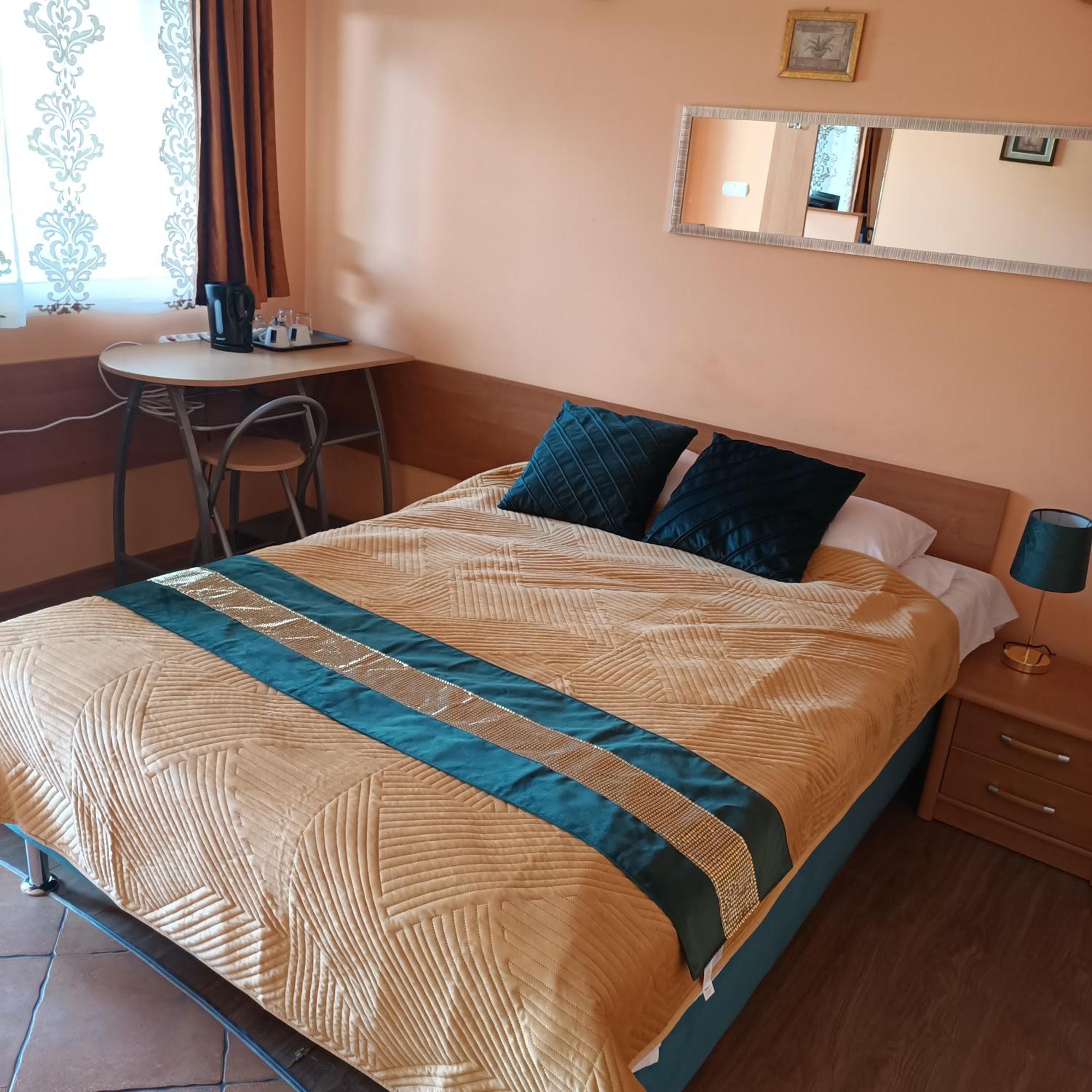 "Vanilla" Pokoje I Apartamenty Nad Brzegiem Jeziora Okuninka Esterno foto